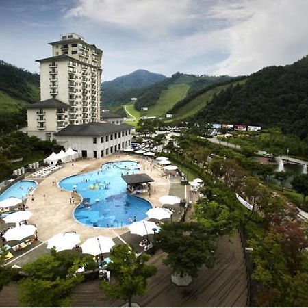 Elysian Gangchon Resort Chuncheon Esterno foto