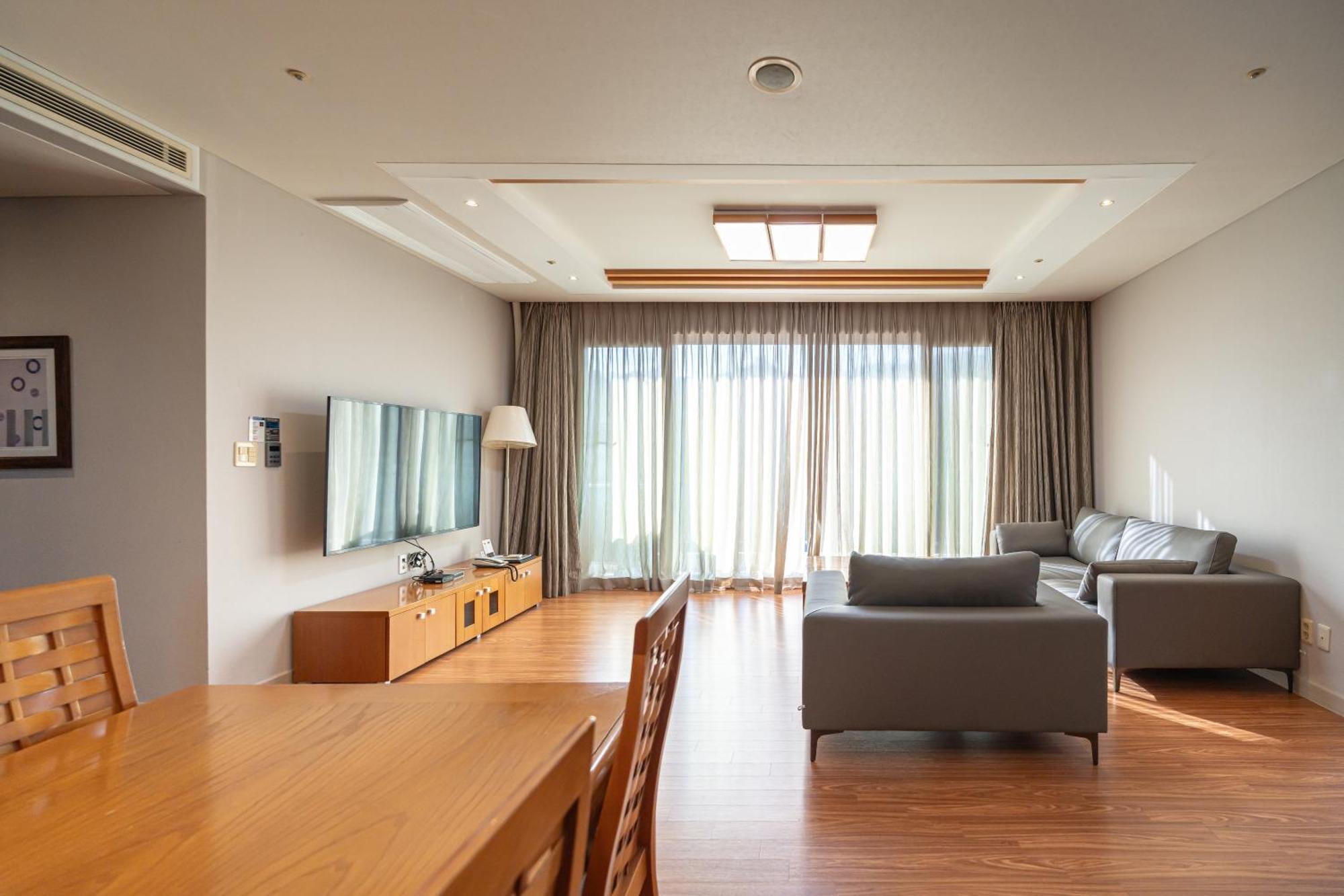 Elysian Gangchon Resort Chuncheon Esterno foto